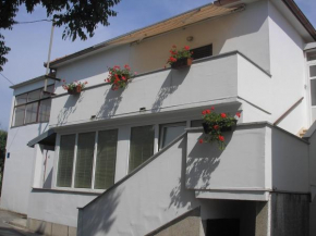 Отель Apartments F&M  Задар